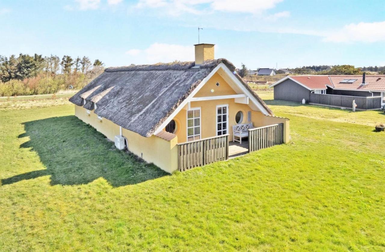 Viking Surf Cottage Klitmøller Exterior foto